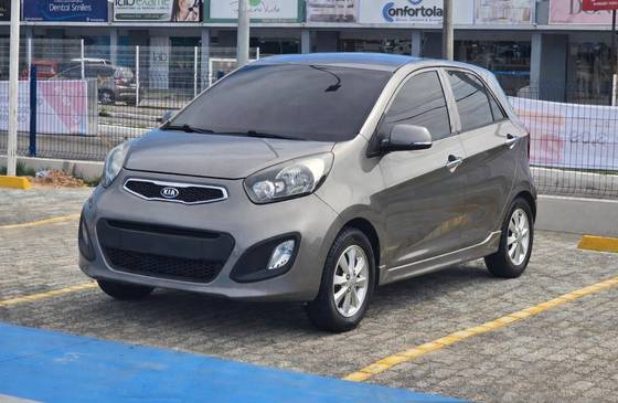 KIA PICANTO 1.0 EX 12V FLEX 4P MANUAL KIA PICANTO 1.0 EX 12V FLEX 4P MANUAL